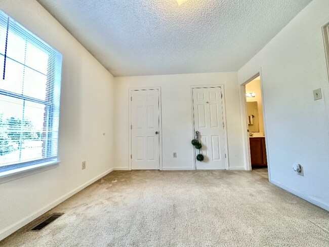 Foto del edificio - 805 Old Gray Station Rd