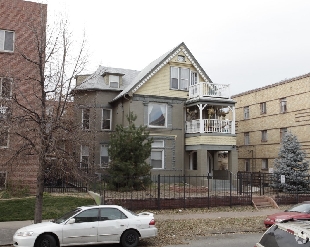 Building Photo - 1361 Pearl St