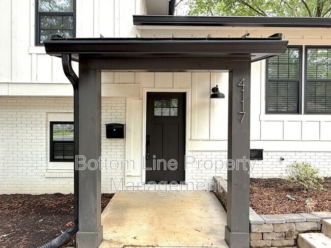 Building Photo - 4117 Oak Forest Dr