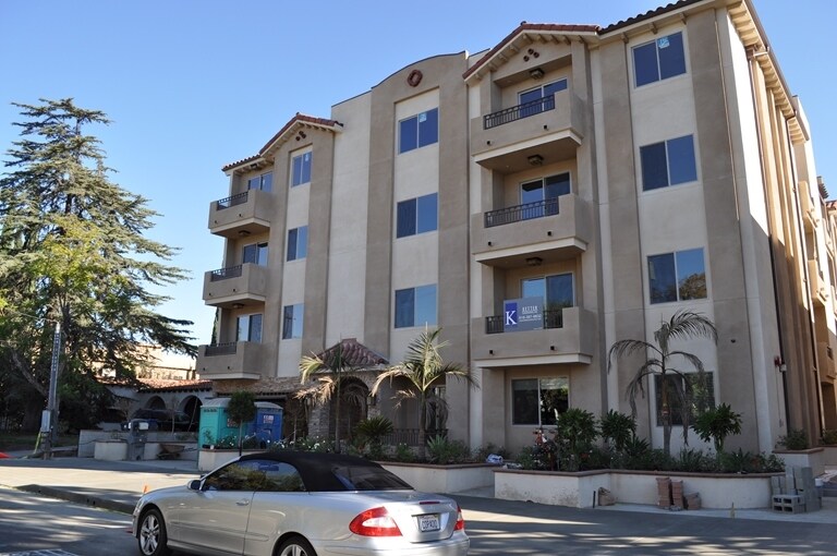 Foto principal - 10830 Kling St