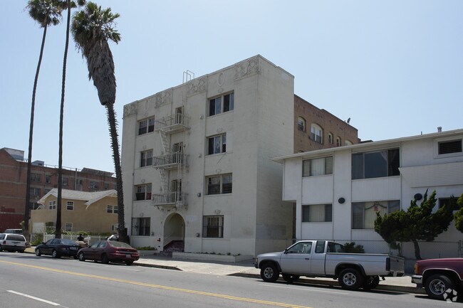 Foto del edificio - 147 S Normandie Ave