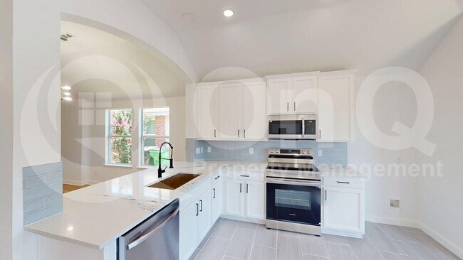 Foto del edificio - 1028 Aviary Dr