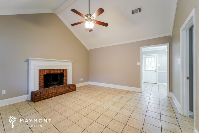 Foto del edificio - 3 Bedroom Home in a Great Location