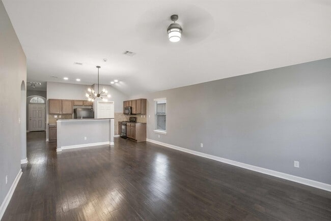 Building Photo - 15006 Parrish Ln