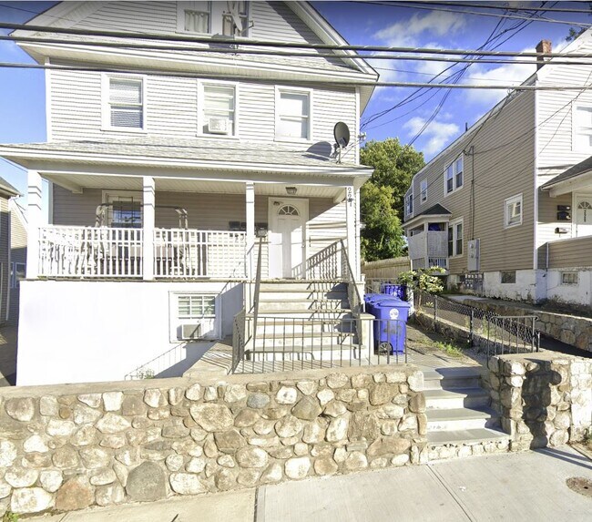 Building Photo - 227 Ely Ave