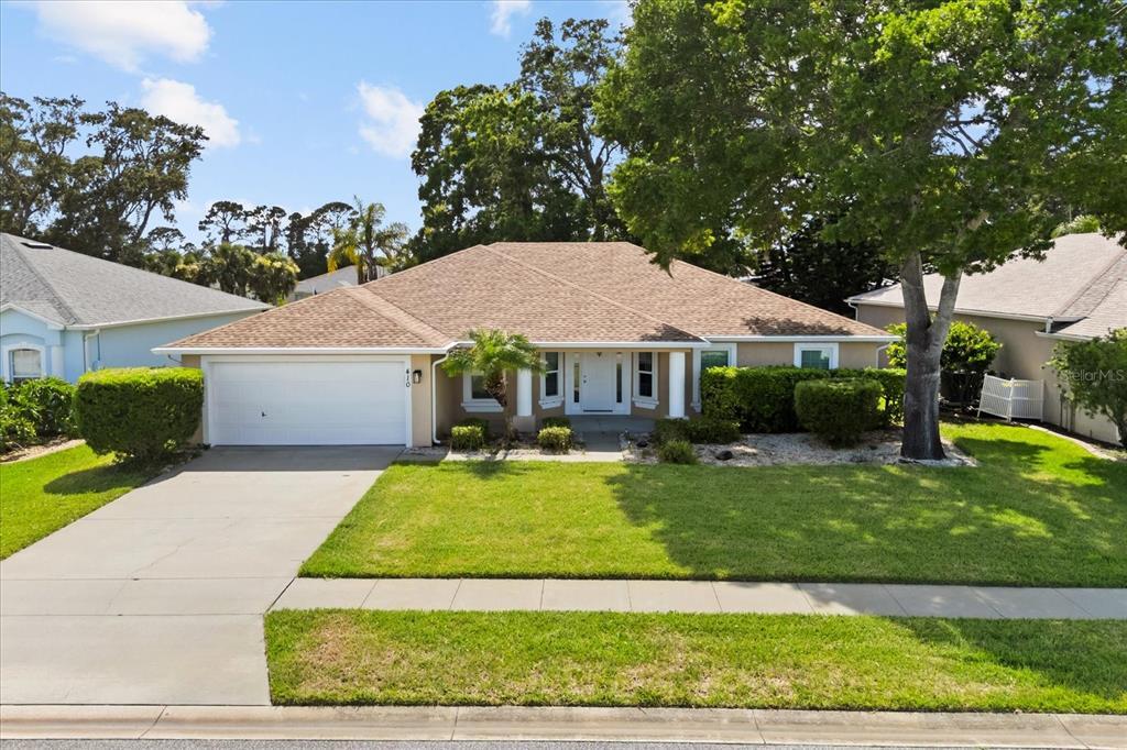 Foto principal - 410 Central Mariners Dr
