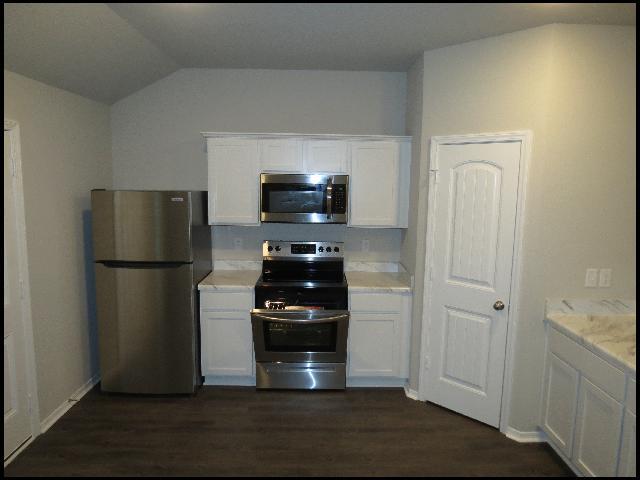 Foto del edificio - 1935 Auburn Hills Dr