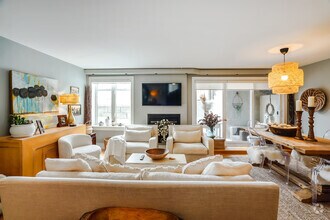 Building Photo - 60 Sweetnam Dr