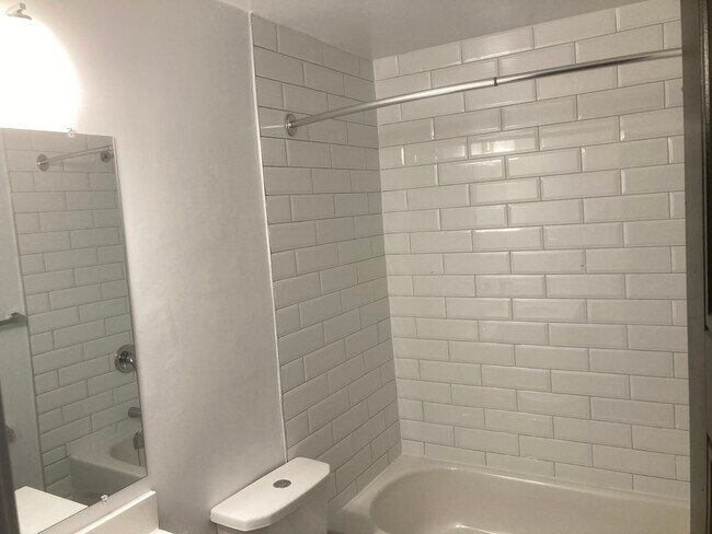 Photo du bâtiment - 434 Palace Rd