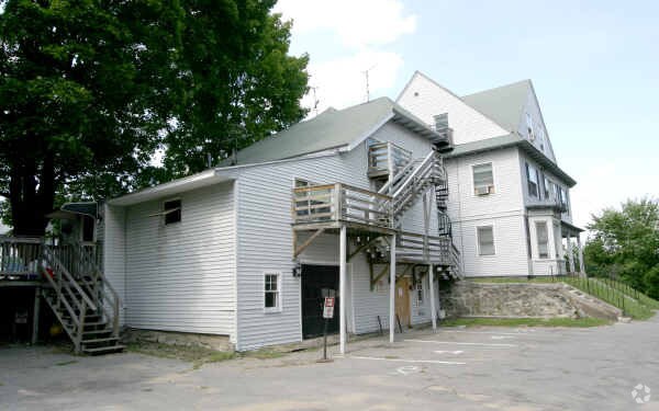 Foto del edificio - 499 Haverhill St