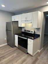 Building Photo - 24 Monarch Wy