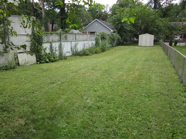 Foto del edificio - 1617 Mussula Rd