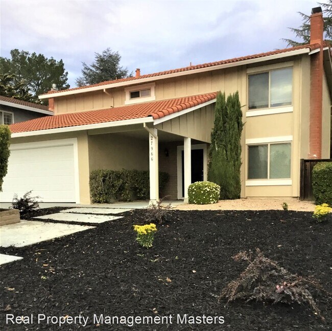 Building Photo - 4 br, 2.5 bath House - 27966 El Portal Dr