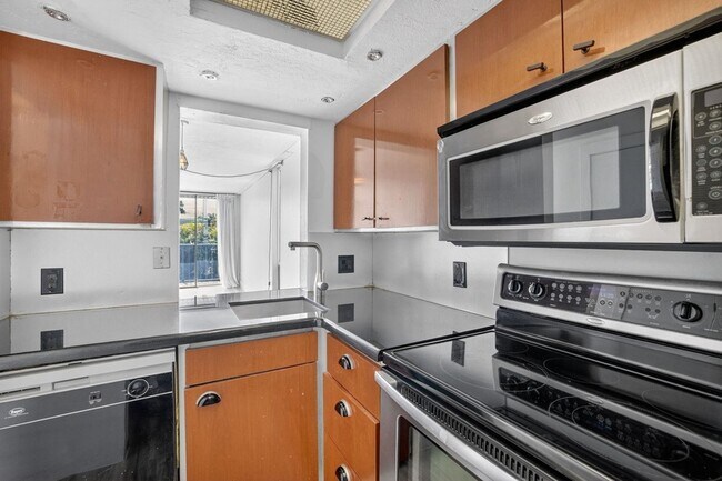 Foto del edificio - 1531 SE 15th St