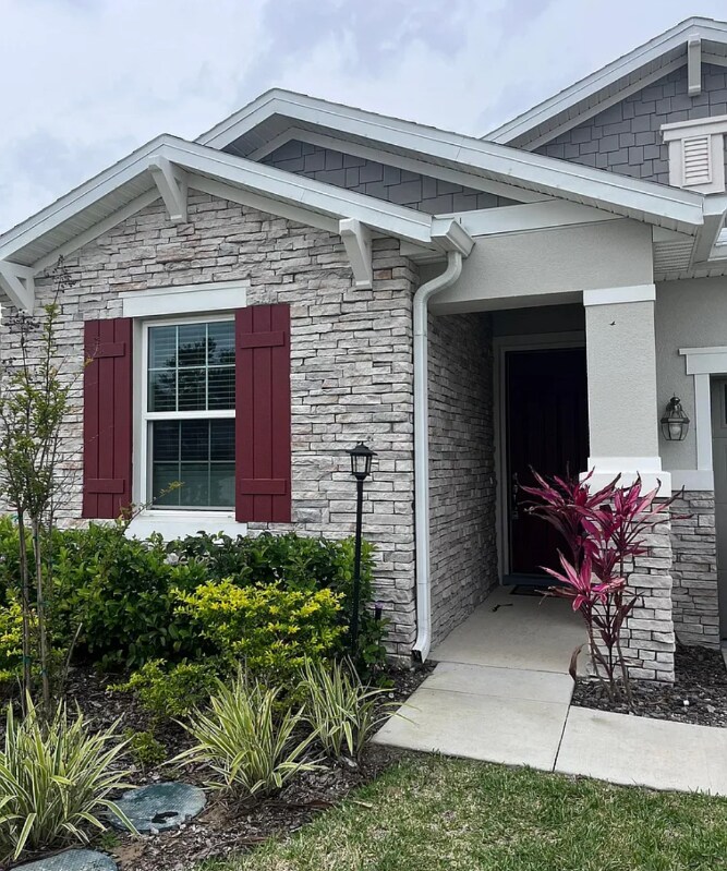 Foto principal - 10208 Spring Lake Dr
