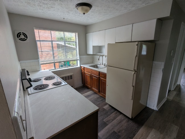 Building Photo - 2512 Rack Ct