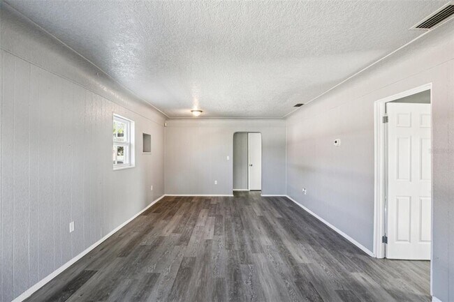 Foto del edificio - 1911 22nd Ave S