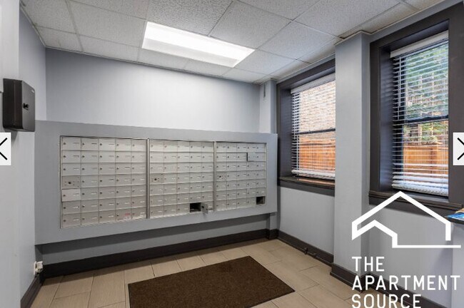 Photo - 505 W Belmont Ave Apartment