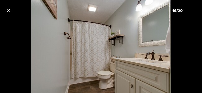 Foto del edificio - 309 Oakland Dr