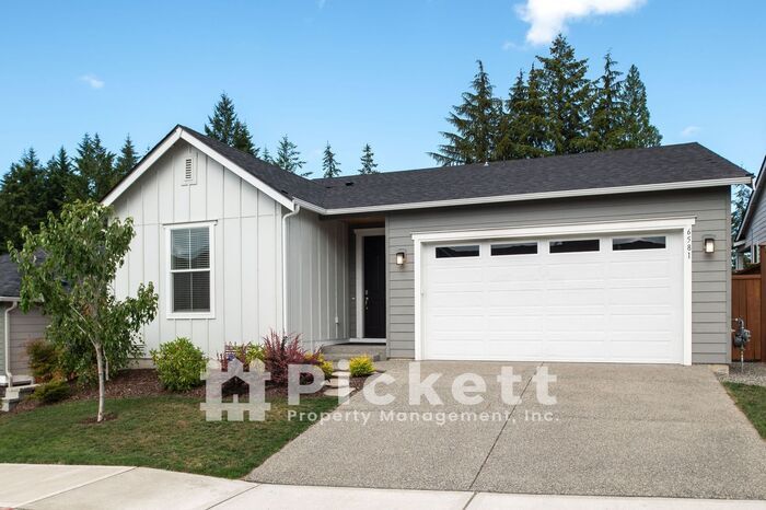 Primary Photo - 3+ Bedroom Home in Newer Port Orchard Comm...