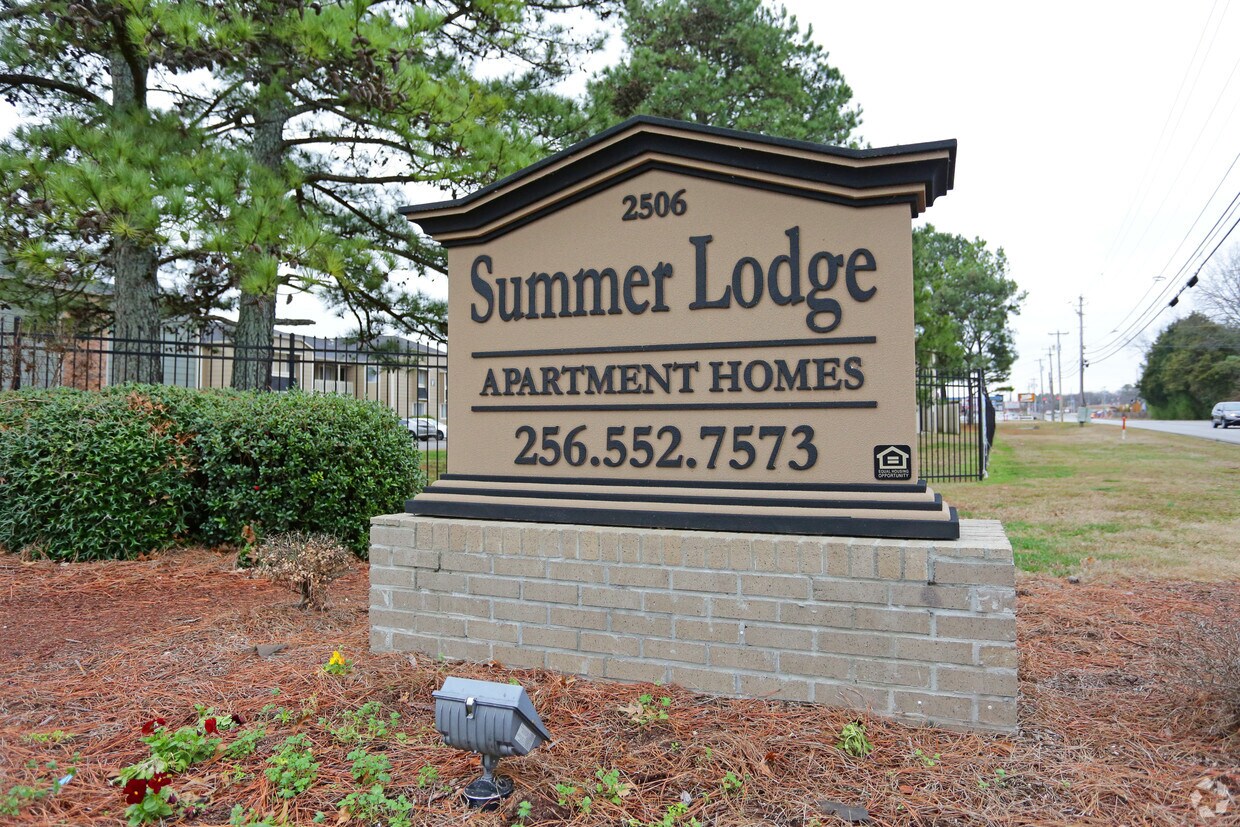 Summer Lodge Apartments Apartments 2506 Spring Ave Decatur, AL