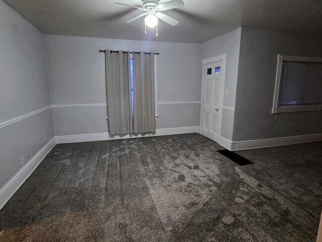 Foto del edificio - 1340 Chatham St