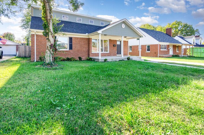 Foto del edificio - 358 Sheridan Dr