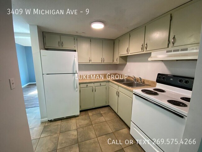 Foto del edificio - 3409 W Michigan Ave