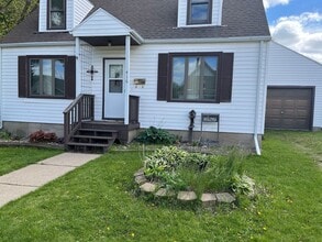 Building Photo - 416 N Madison St