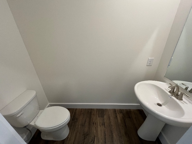 Foto del edificio - 3518 Bisham Wood Ln