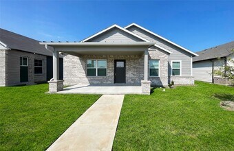 Building Photo - 4632 Goodsprings Ln