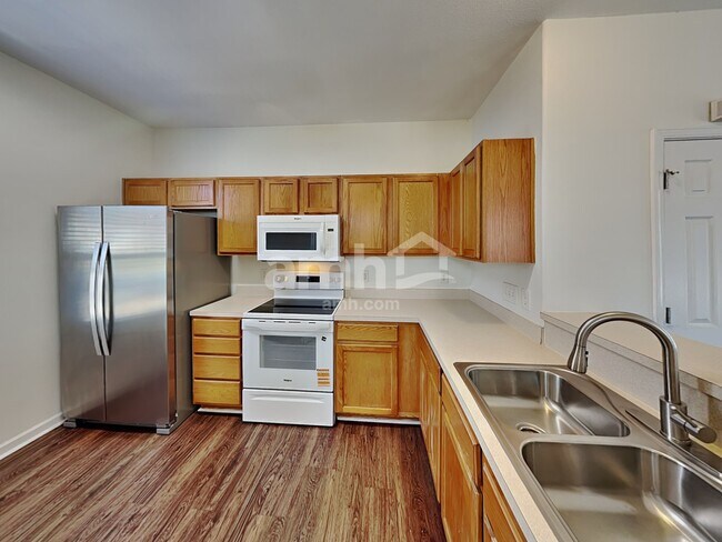 Foto del edificio - 10615 Spring Rain Ct