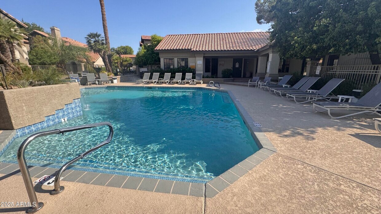 Foto principal - 9600 N 96th St