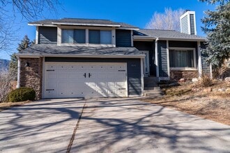 Building Photo - 820 Quail Lake Cir