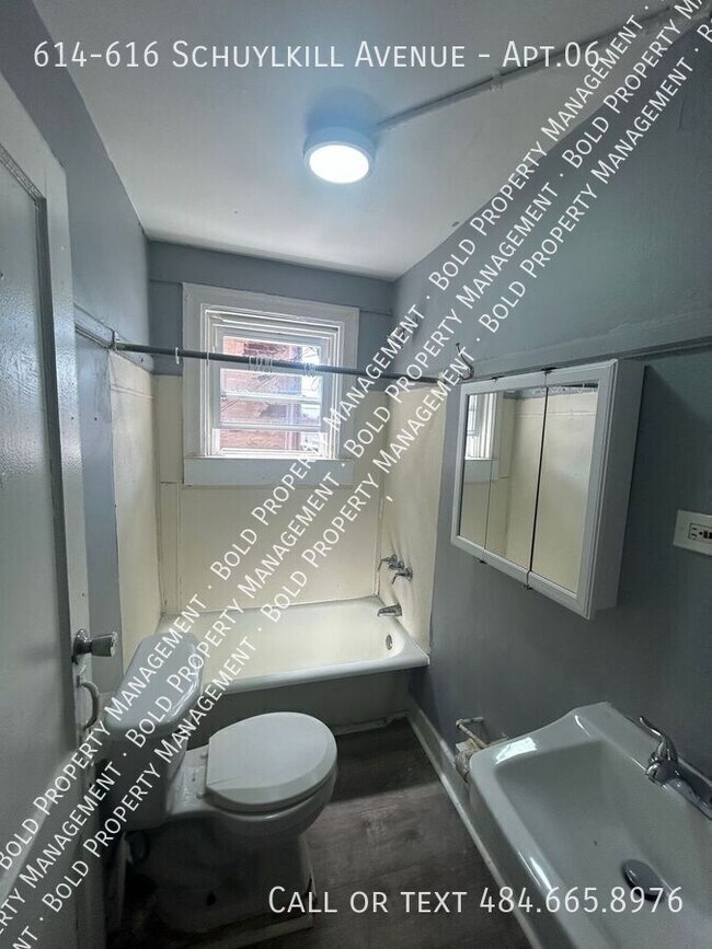 Building Photo - 614-616 Schuylkill Avenue-Apt.06