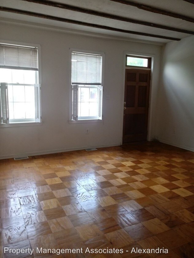 Building Photo - 1224 Prince St