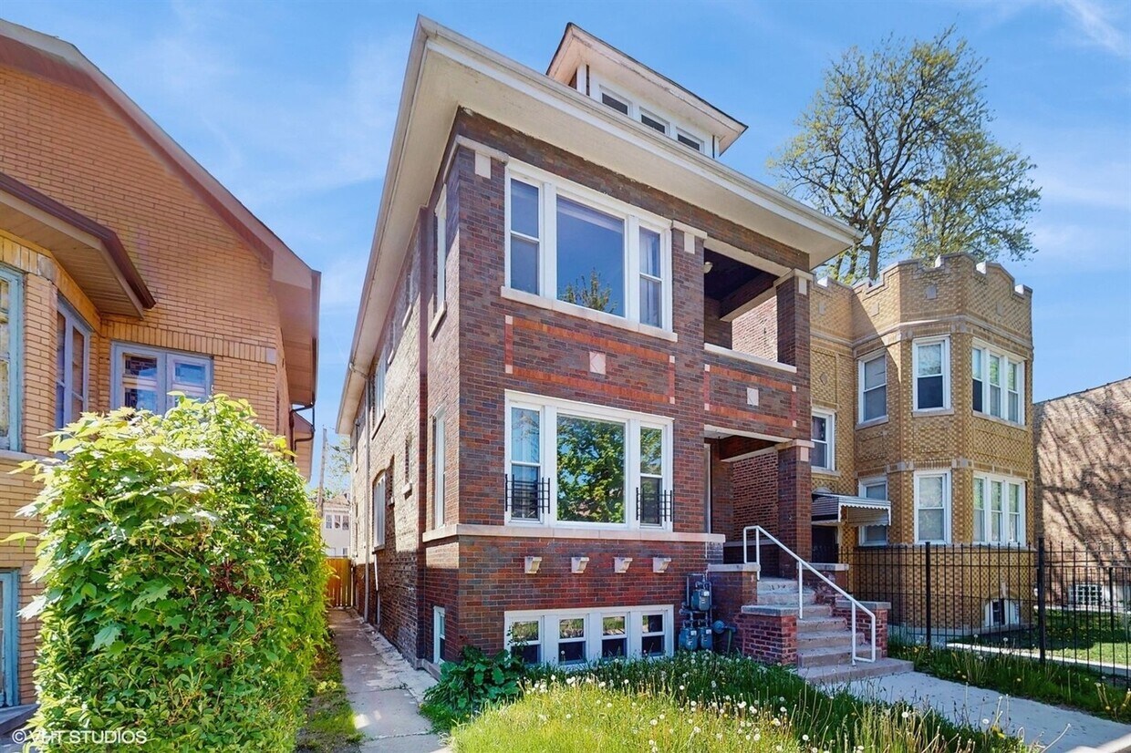 Foto principal - Modern 3BR – Spacious, Bright & Stylish (1...