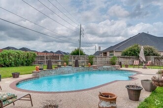 Building Photo - 5007 Jade Cove Ct