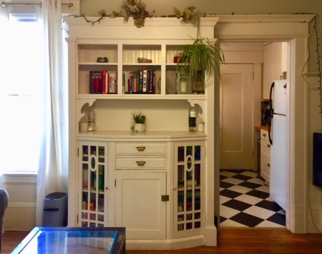 Edwardian interior Details - 1180 Jackson St