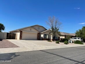 Building Photo - 40436 N Burwick Way