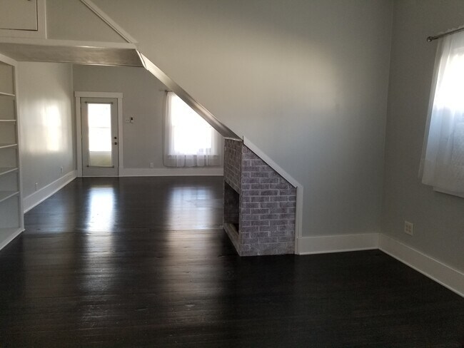Kitchen to front door - 315 S Main St