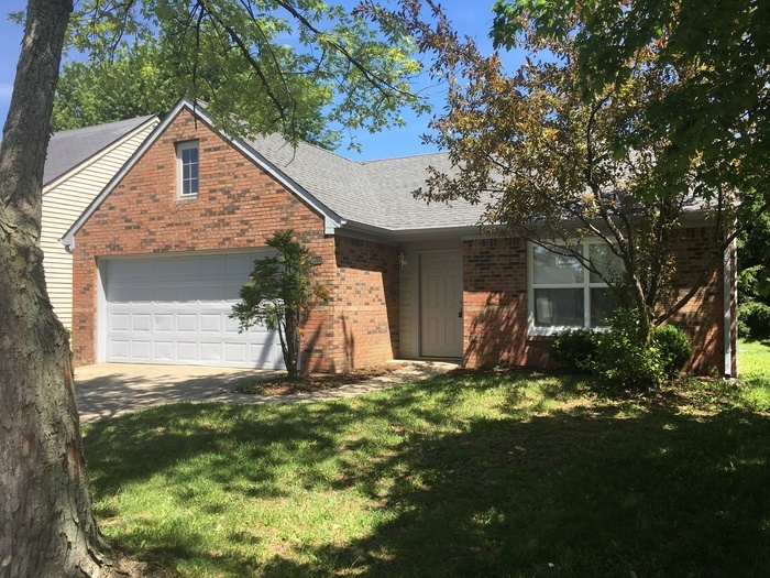 Primary Photo - Nice 2-Bedroom in Pike Township!