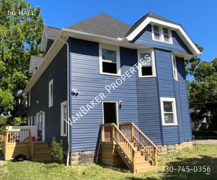 Primary Photo - 66 Hall-