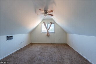 Building Photo - 4323 7th St W