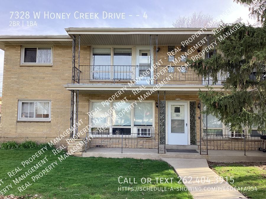 7328 W Honey Creek Dr Unit 4, Milwaukee, WI 53219 Room for Rent in