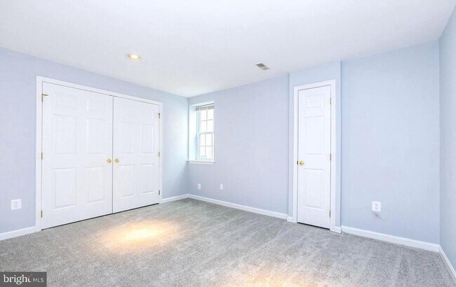 Building Photo - 11711 Pilgrim Hill Ln
