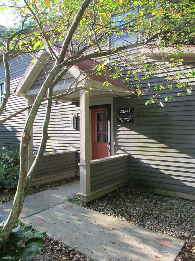 Building Photo - 2 br, 1.5 bath House - 2841 Waters Rd Carr...