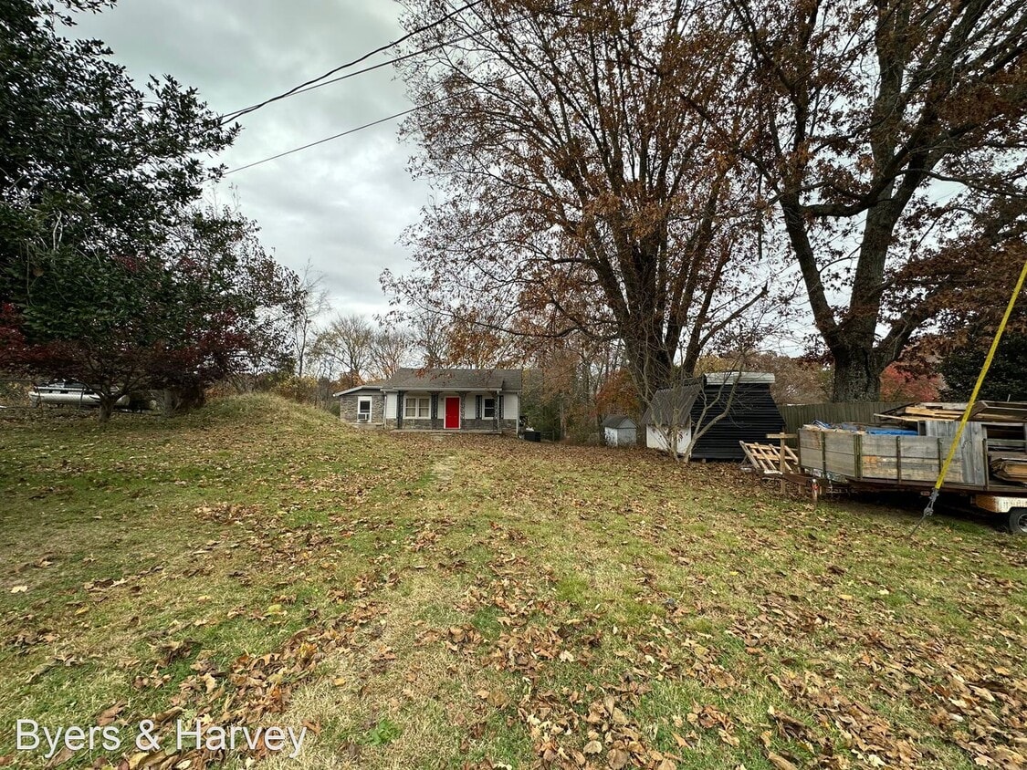 Primary Photo - 3 br, 1 bath House - 719 Tommy Oliver Road