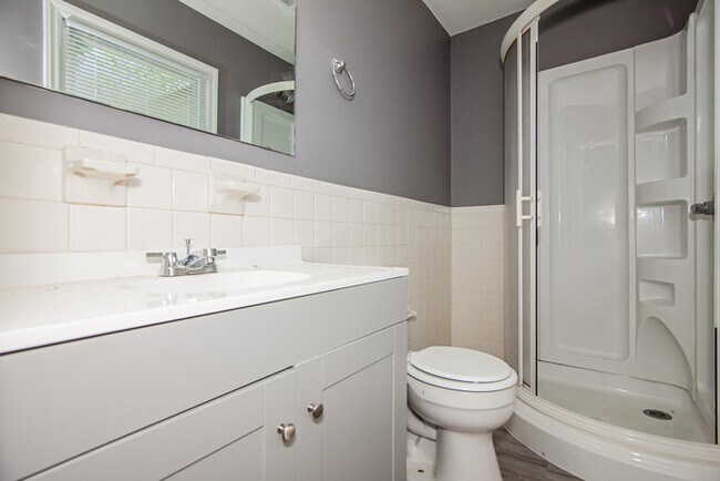 Building Photo - 626 Wellons Dr