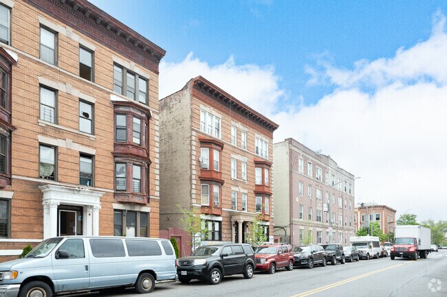 Building Photo - 2307 Avenue D